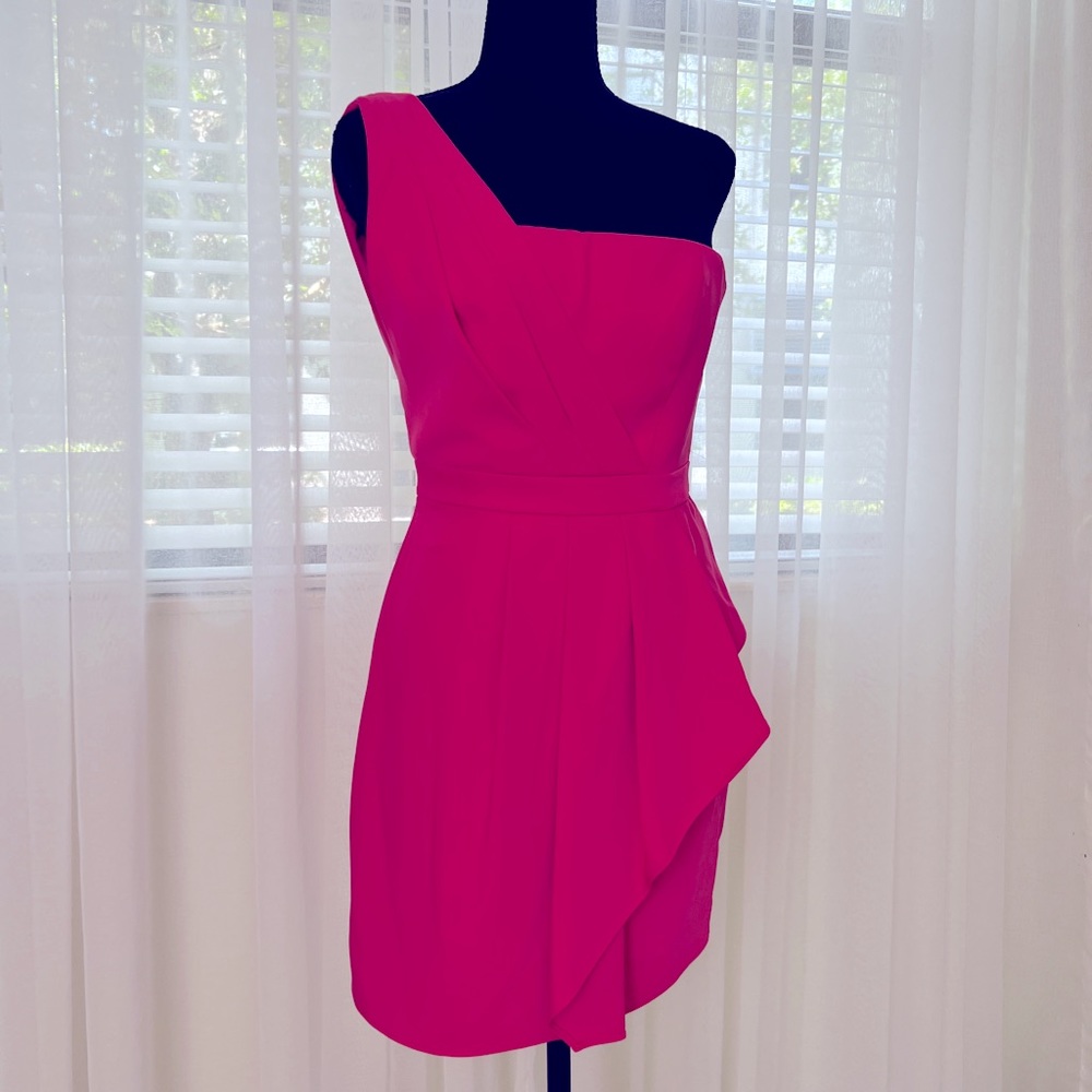 BCBG magenta cocktaildress